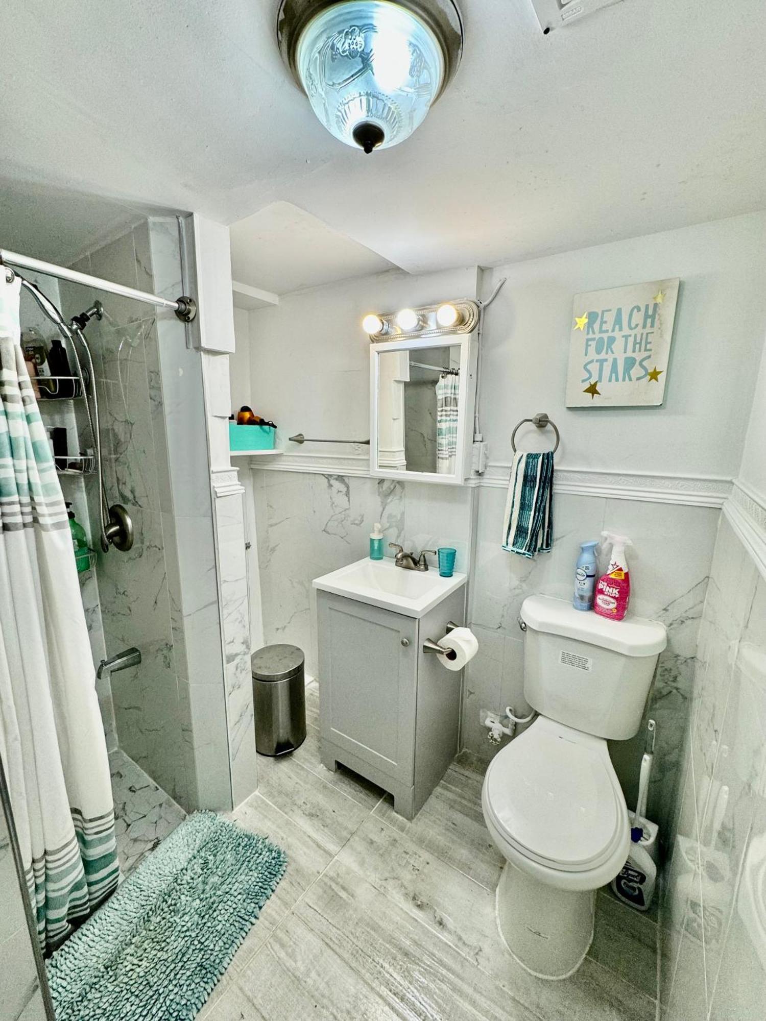 Cozy Private Room With Shared Bathroom On The 1St Floor - Conveniently Located Near Seatac Airport And Downtown Seattle Eksteriør bilde